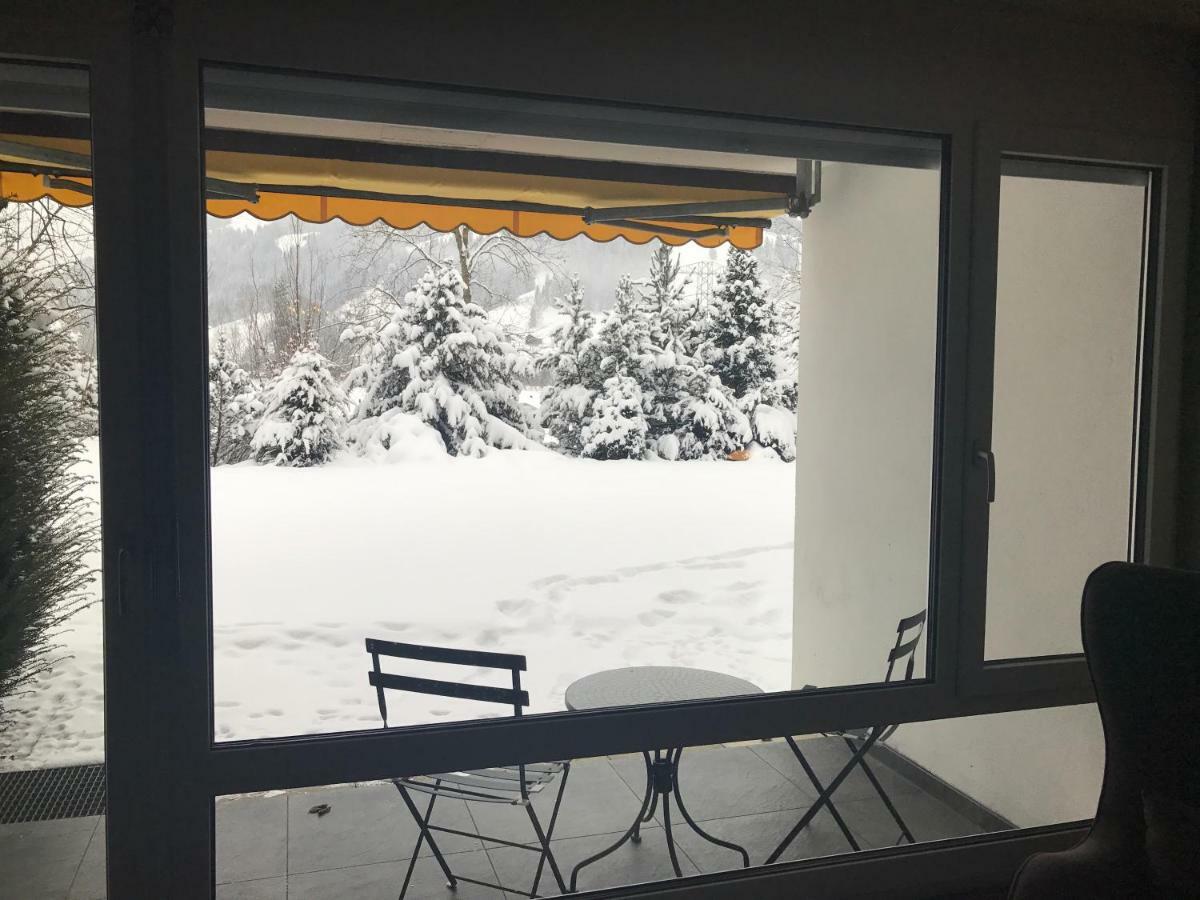 Charly In * Gstaad