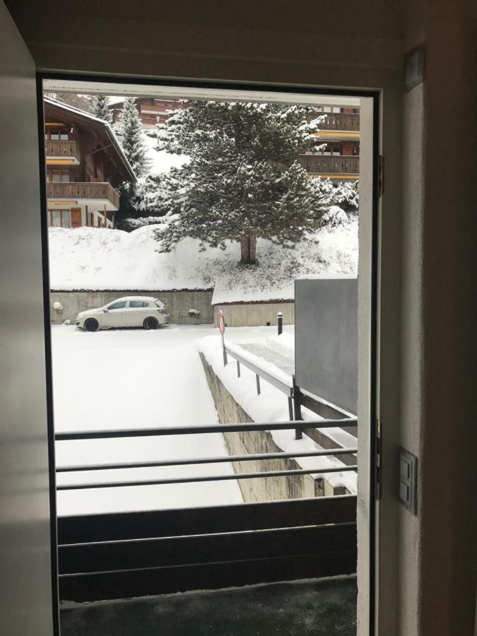 Charly In Gstaad